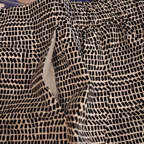 New Kate Spade Saturday Black White Shuffle Shape A-line Skirt Size 0 - Picture 5 of 7